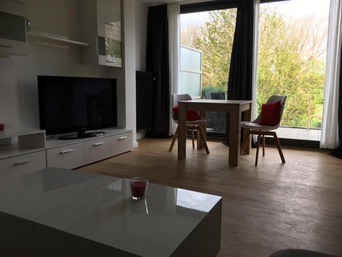 Met Groot Terras Apartment